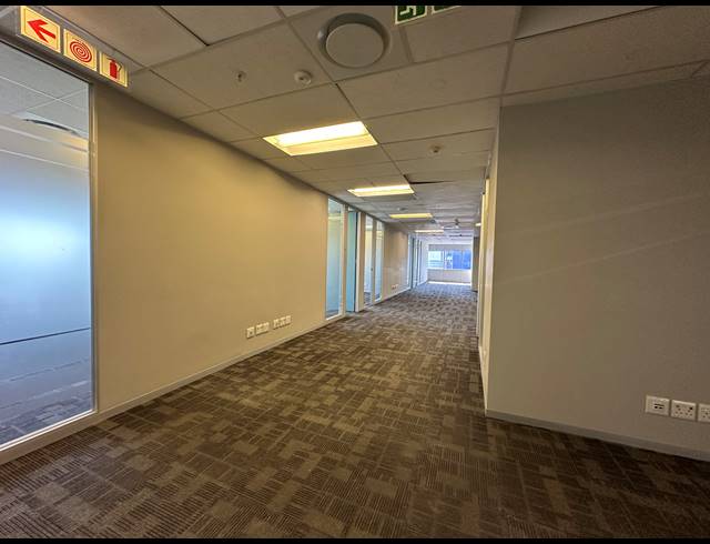 308M² OFFICE TO LET IN SANDTON CENTRAL